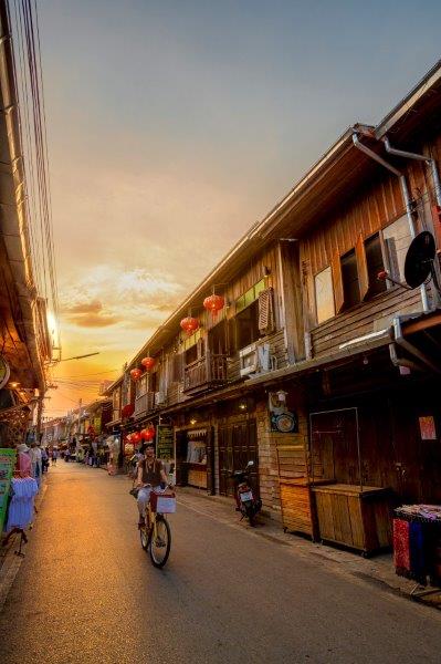 Provincie Loei: het Klein-Zwitserland van Thailand 5 Oude hoofdstraat Chiang Khan © TAT