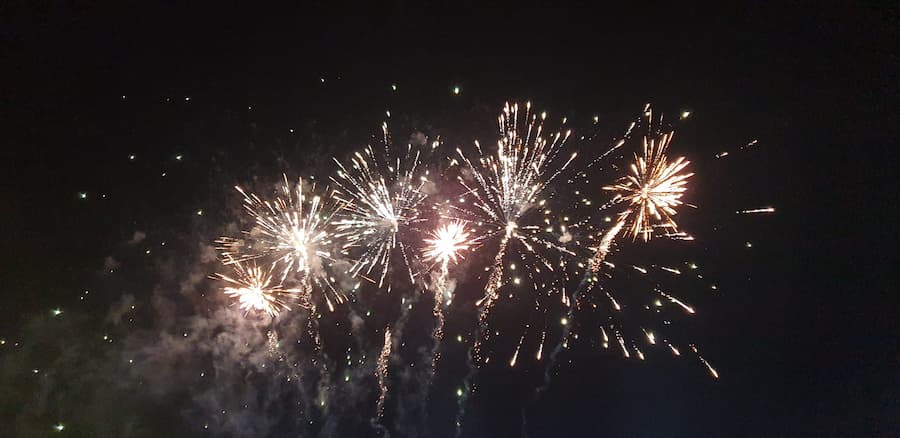 Vuurwerk okk paan saan @ Margot Baars