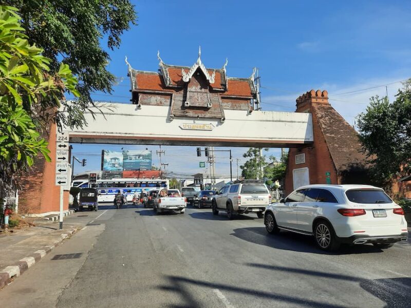Nakhon Ratchasima (Korat) provinciehoofdstad 5 Toegangspoort oude stad © Bert Sitters