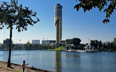 Zicht op de Roi Et Tower © Bert Sitters
