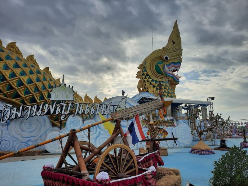 Yasothon provinciehoofdstad 24 De raketten van Yasothon © Bert Sitters
