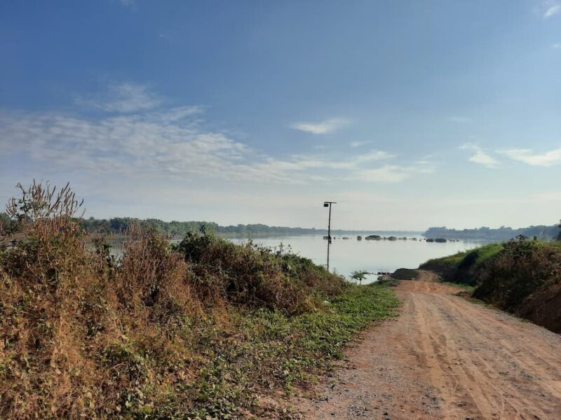De Mekong in de provincie Bueng Kan 3 The Dophine Stones in Bueng Kan © Bert Sitters