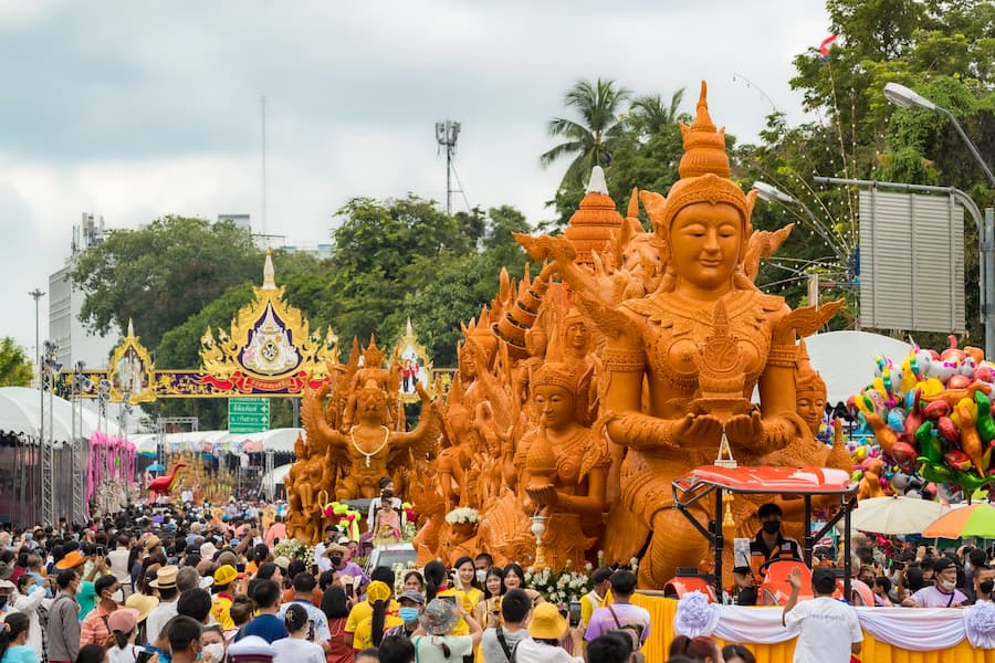 Ubon Ratchathani provinciehoofdstad 11 Ubon Ratchathani Candle Festival © TAT