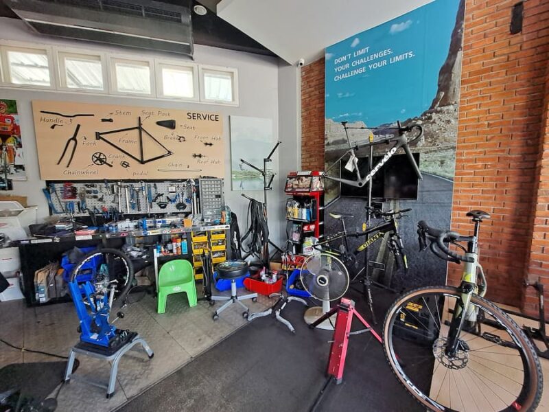 Fietsen in de Isaan 8 Maatwerk bij Whale Bike © Bert Sitters