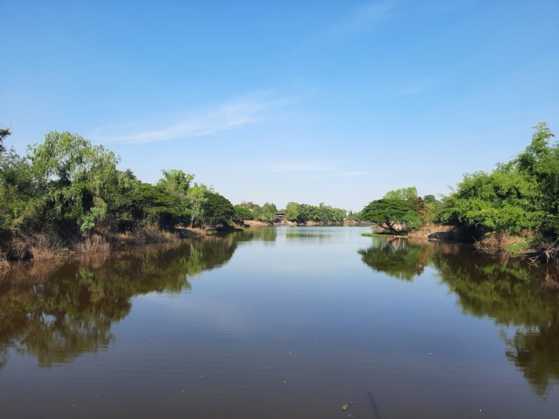 Chi River in Roi Et 2 De Chi is de Langste rivier door Thailand © Bert Sitters