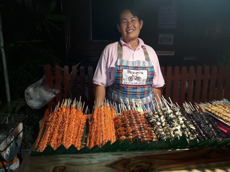 Chiang Khan, pareltje aan de Mekong 5 Walking dinner © Bert Sitters