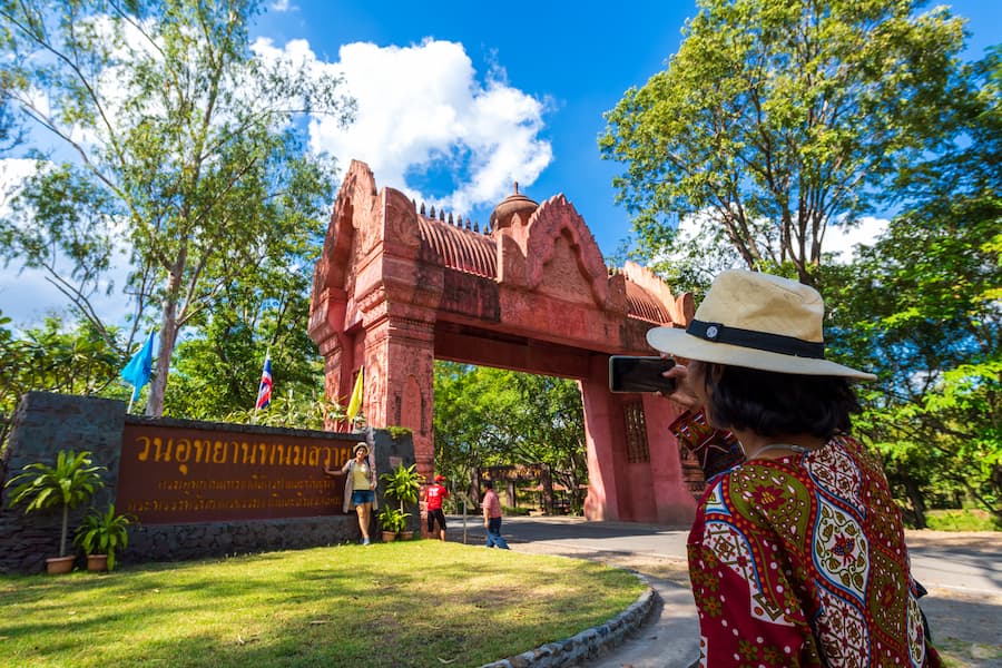 Surin provinciehoofdstad, olifanten en zijde 15 Phanom Sawai Forest Park © TAT