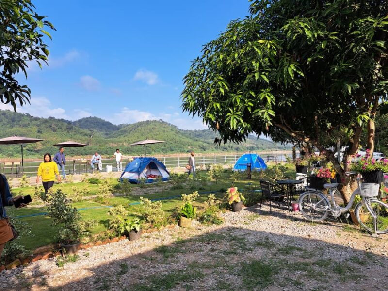 De Mekong in de provincie Loei 4 Je kunt ook eenvoudig kamperen aan de Mekong © Bert Sitters