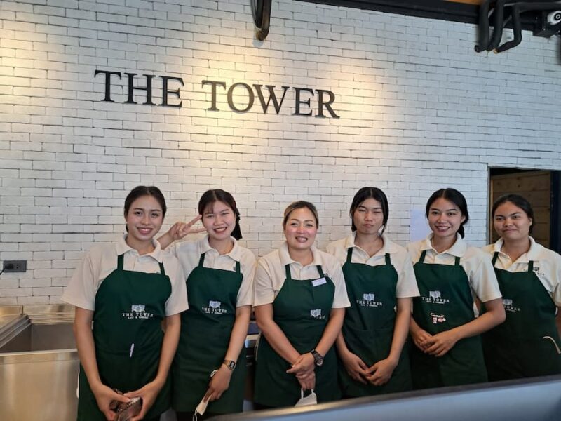 Khmertempels in Buriram 9 Welkom door het team van The Tower in Nang Rong, Burriram © Bert Sitters