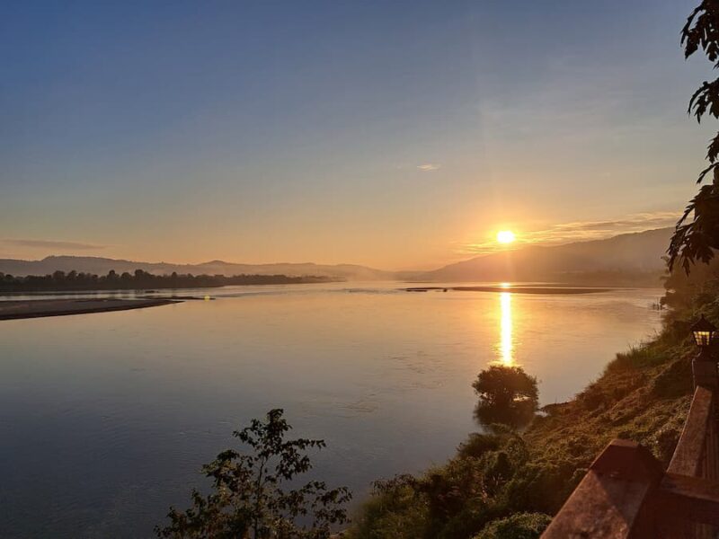 Zonsopgang vanaf jouw balkon © Bert Sitters