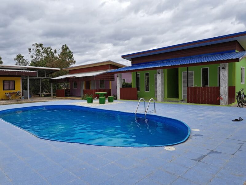 Home Stay Sanae met zwembad © Bert Sitters