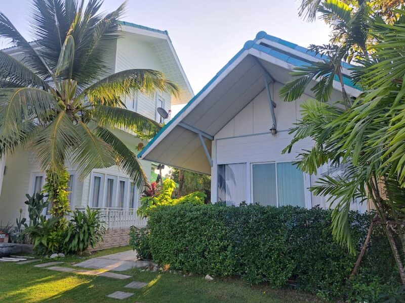 Phon Phisai 6 De bungalows van het Baanwas Resort zijn knus © Bert Sitters