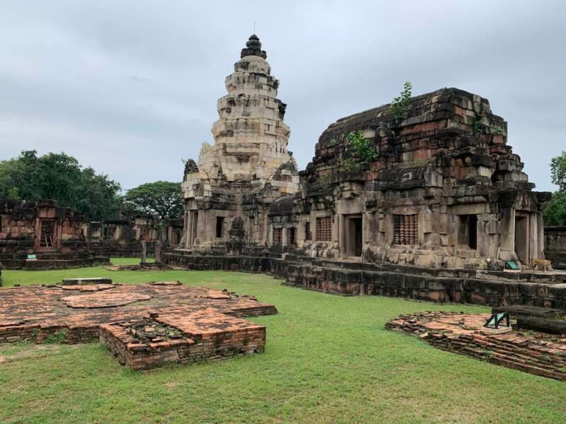 Nakhon Ratchasima (Korat) provinciehoofdstad (Mueang) 28 prasat-hin-panom-wan-©-peter-vanzanten