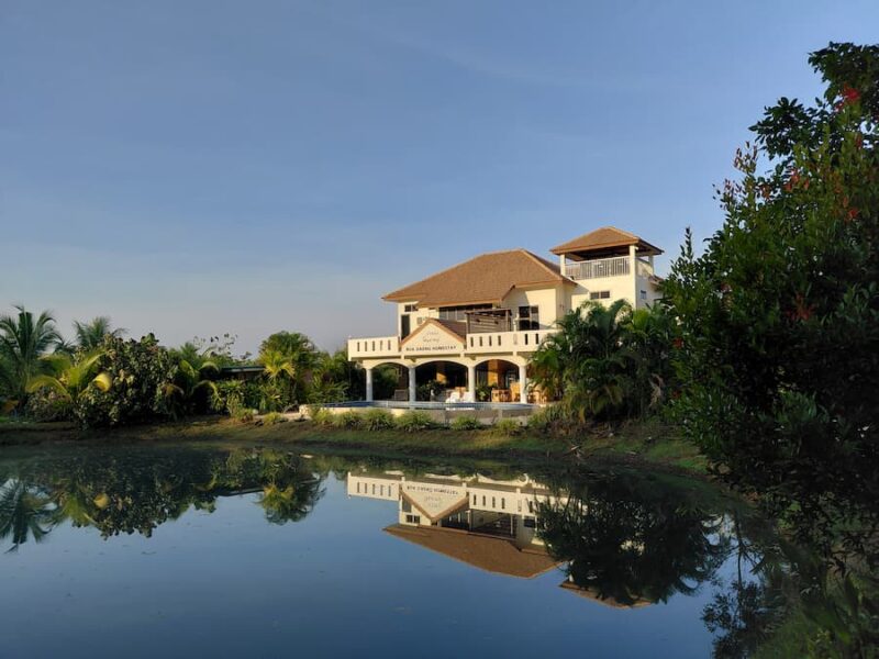 Bua-Daeng-Home-Stay-Resort-©-Bert-Sitters.