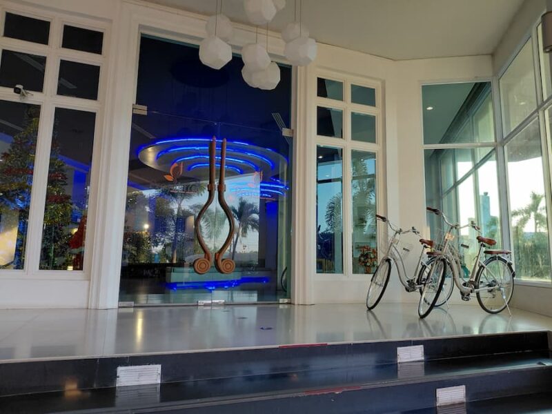 Het-Prajaktra-Design-Hotel-heeft-fietsen-©-Bert-Sitters