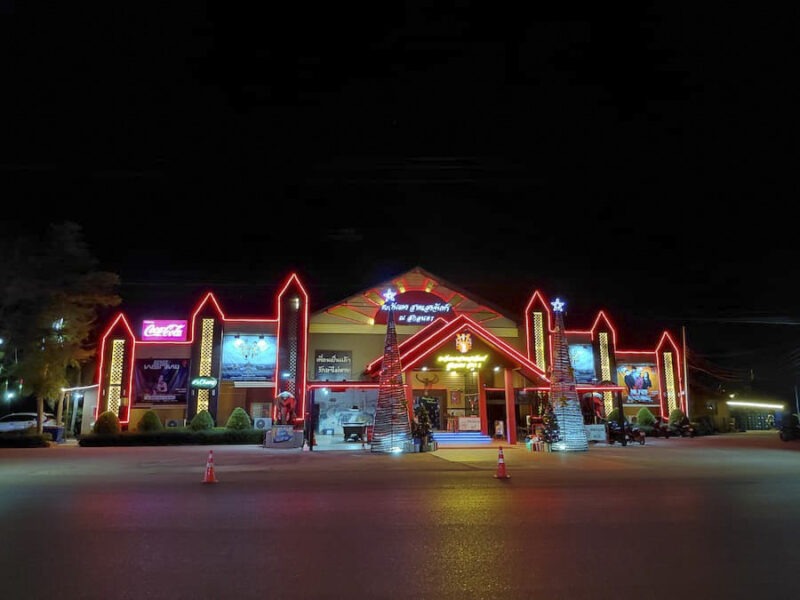 Nightlife in Isaan 7 tawan-dang-sakhon-nakhon-©-bert-sitters